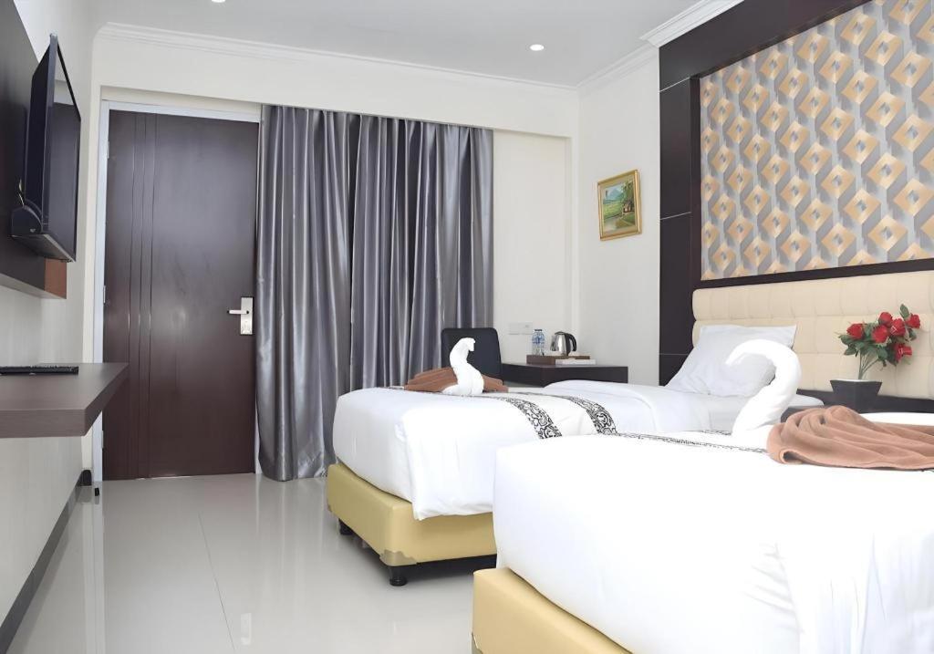 Sindoro Hotel Cilacap By Conary Eksteriør bilde